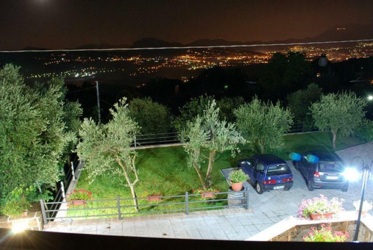 La Casa Sull'Aia,Av Bed & Breakfast Santo Stefano del Sole Exterior photo